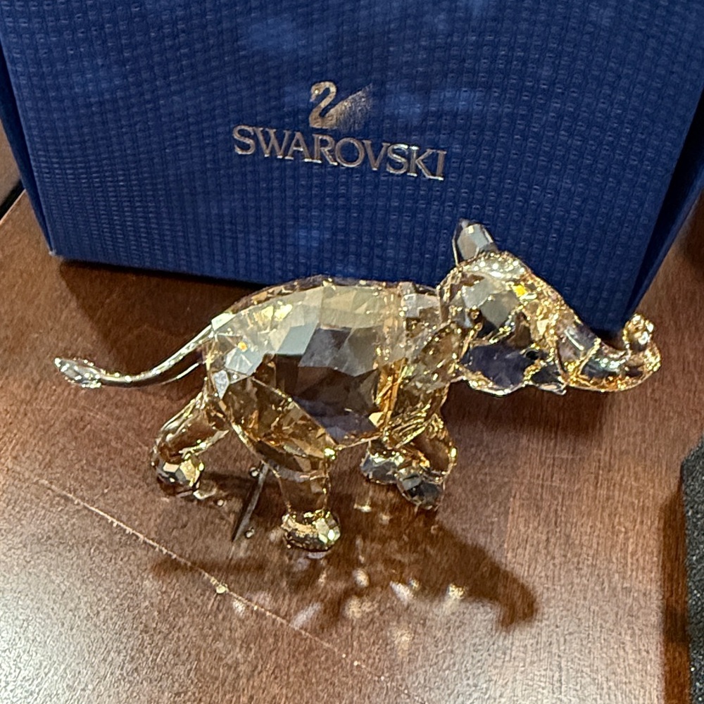 Swarovski Young Elephant Gold-Toned Crystal Elephant